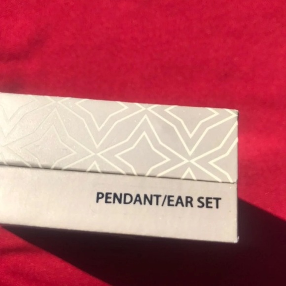 Necklace & earrings Zirconia - Picture 3 of 9